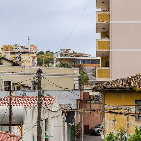 Mbreti Monun Apartment
