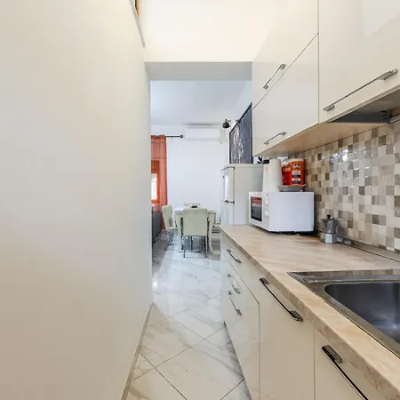 Mbreti Monun Дуррес