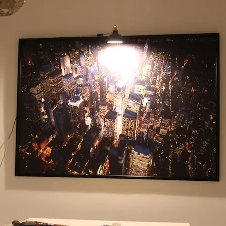 Mbreti Monun Apartment