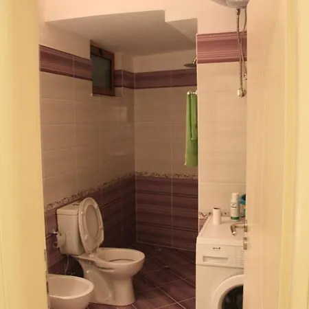 Apartment Mbreti Monun *