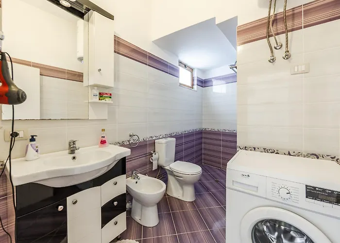 Apartment Mbreti Monun *